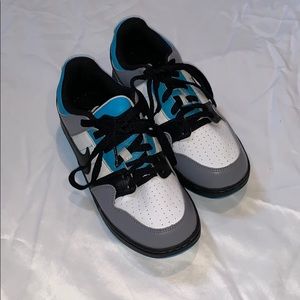 Nike Boys’ Shoes Oncore 6.0